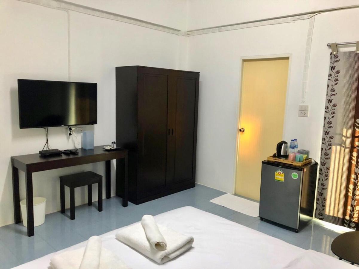 Oblique Apartment - ออฟบลิค อพาร์ทเมนท์ Nonthaburi Zewnętrze zdjęcie